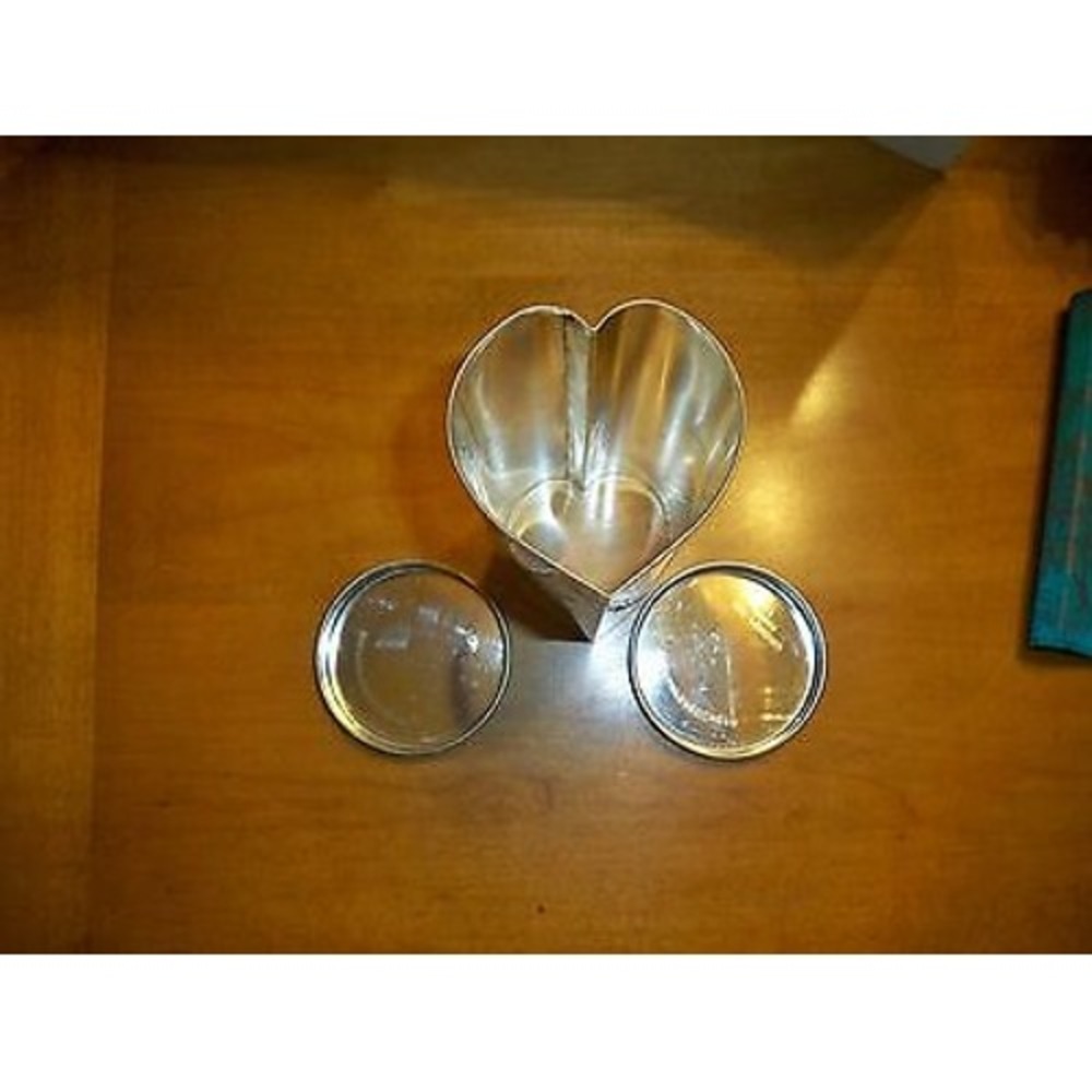 Pampered Chef Valtrompia Heart Bread Cookie Cheese Tube Mode
